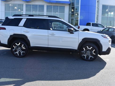 Used 2026 Subaru Outback Touring XT image 11