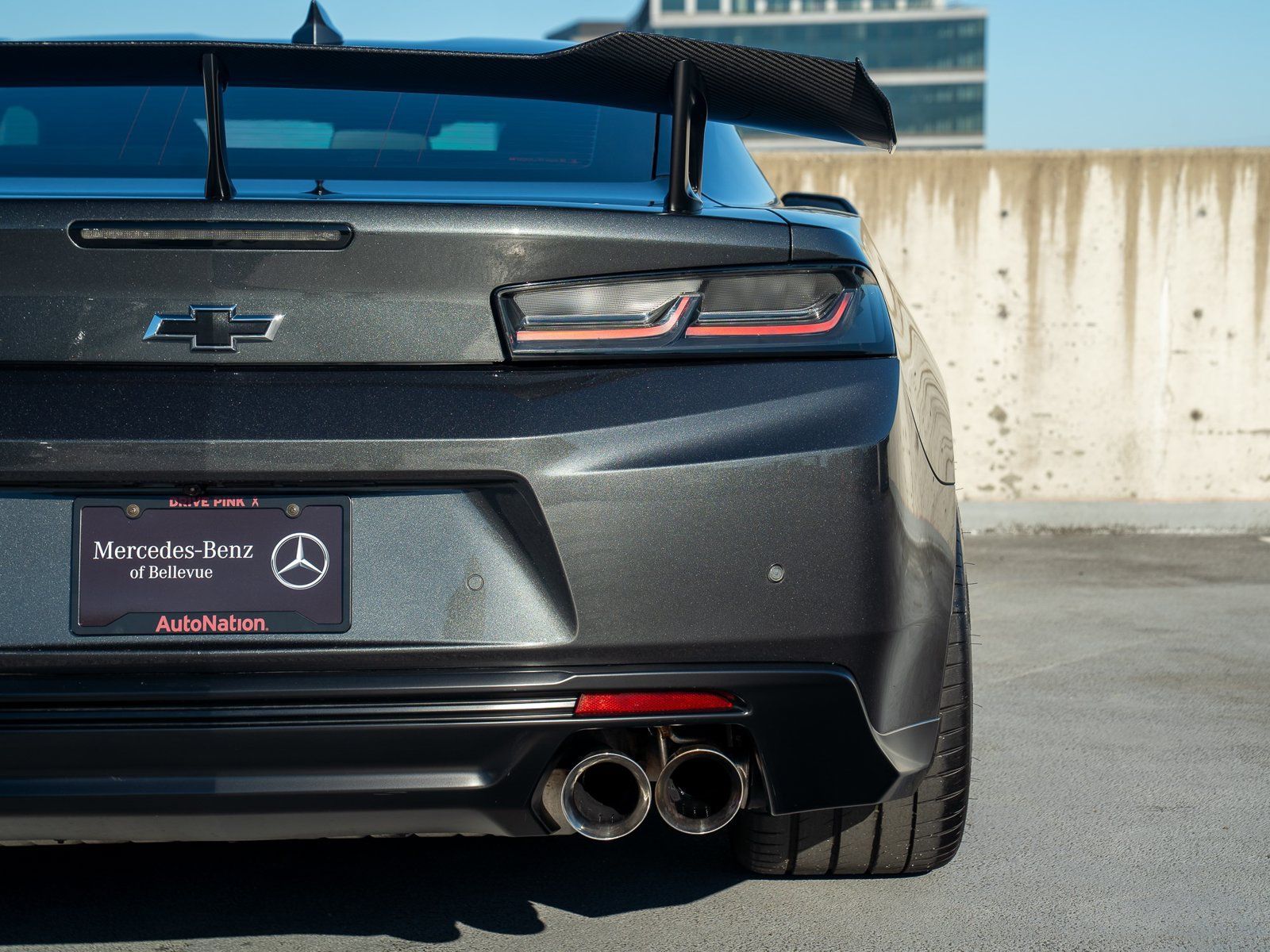 Used 2018 Chevrolet Camaro ZL1 RWD image 10