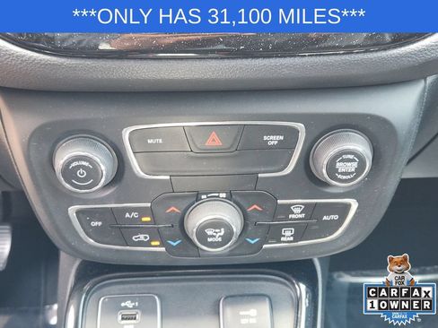 Used 2021 Jeep Compass Latitude w/ Sun and Sound Group FWD image 19