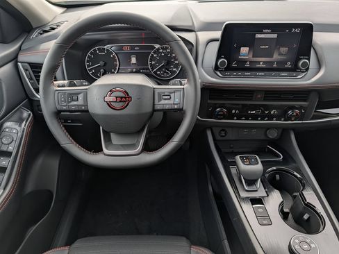 New 2026 Nissan Rogue SV w/ Rock Creek Premium Package AWD/4WD image 9