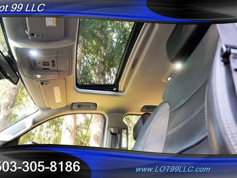 Used 2016 GMC Sierra 2500 Denali w/ Duramax Plus Package AWD/4WD image 3