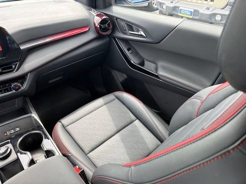 Used 2025 Chevrolet Equinox RS w/ Safety and Technology Package FWD image 22