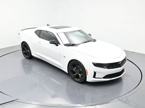 Used 2023 Chevrolet Camaro LT image 15
