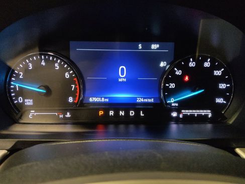 Used 2022 Ford Explorer XLT RWD image 23