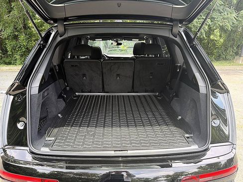 Used 2026 Audi Q7 3.0T Premium Plus AWD/4WD image 23