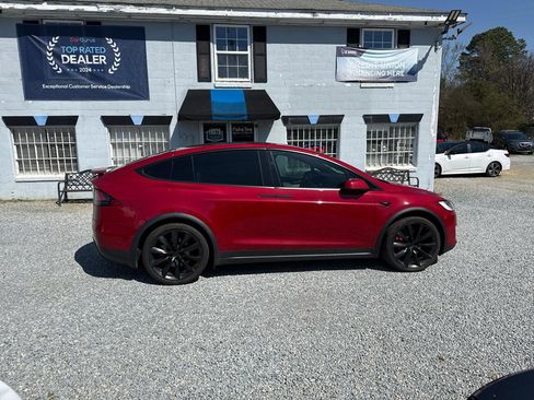 Used 2019 Tesla Model X P100D image 7