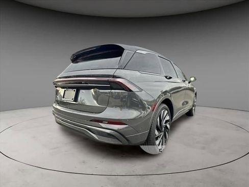 New 2024 Lincoln Nautilus Black Label w/ Jet Appearance Package (87T) image 4