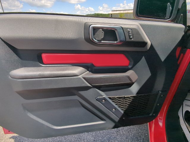 Used 2024 Ford Bronco Black Diamond AWD/4WD image 12