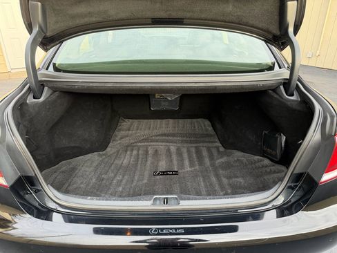 Used 2013 Lexus LS 460 AWD image 13