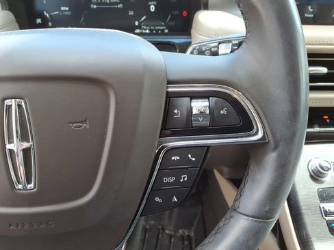 Used 2021 Lincoln Nautilus AWD w/ Equipment Group 101A image 19