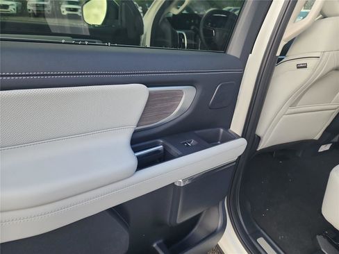 New 2026 Ford Expedition Platinum AWD/4WD image 17