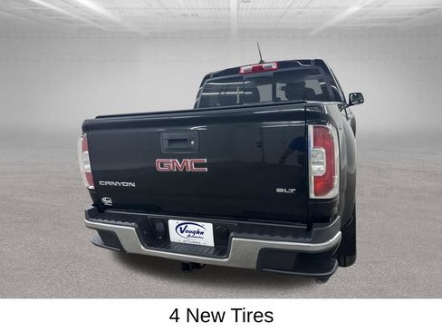 Used 2017 GMC Canyon SLT w/ Driver Alert Package AWD/4WD image 12