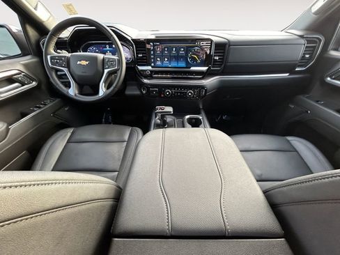 Used 2023 Chevrolet Silverado 1500 LTZ image 13