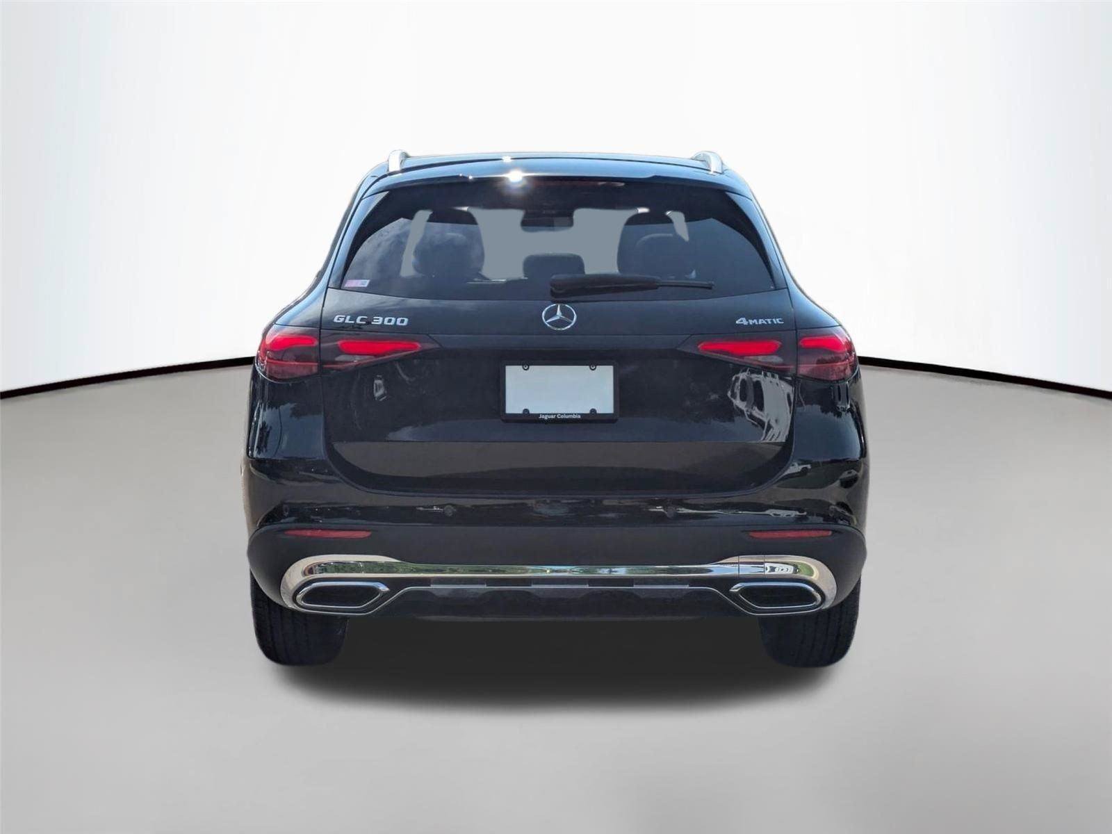 Used 2024 Mercedes-Benz GLC 300 4MATIC image 7