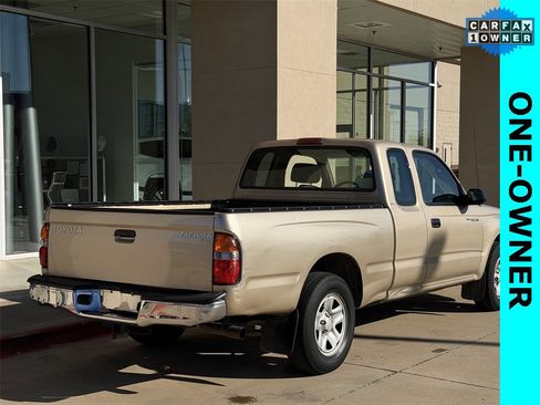 Used 2004 Toyota Tacoma 2WD Xtracab image 4