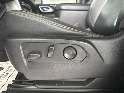 Used 2022 Chevrolet Tahoe Z71 AWD/4WD image 27
