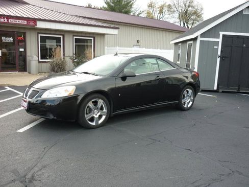 Used 2008 Pontiac G6 GT w/ Sport Package image 3