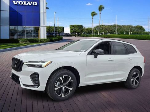 New 2026 Volvo XC60 B5 Core AWD/4WD image 3