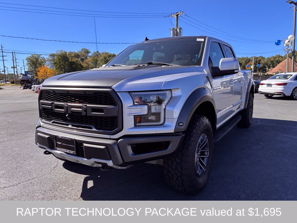 Used 2019 Ford F150 Raptor w/ Equipment Group 802A Luxury AWD/4WD image 3