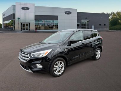 Used 2017 Ford Escape SE