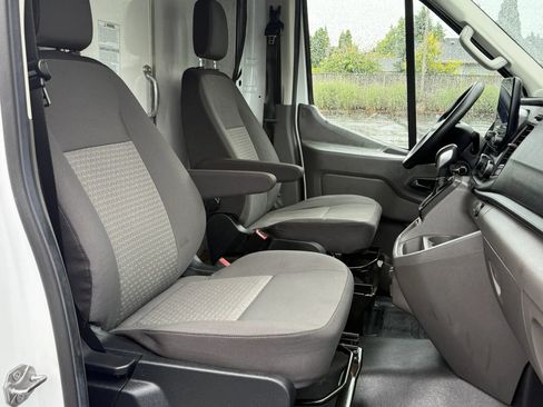 Used 2020 Ford Transit 350 DRW w/ Interior Upgrade Package RWD image 15