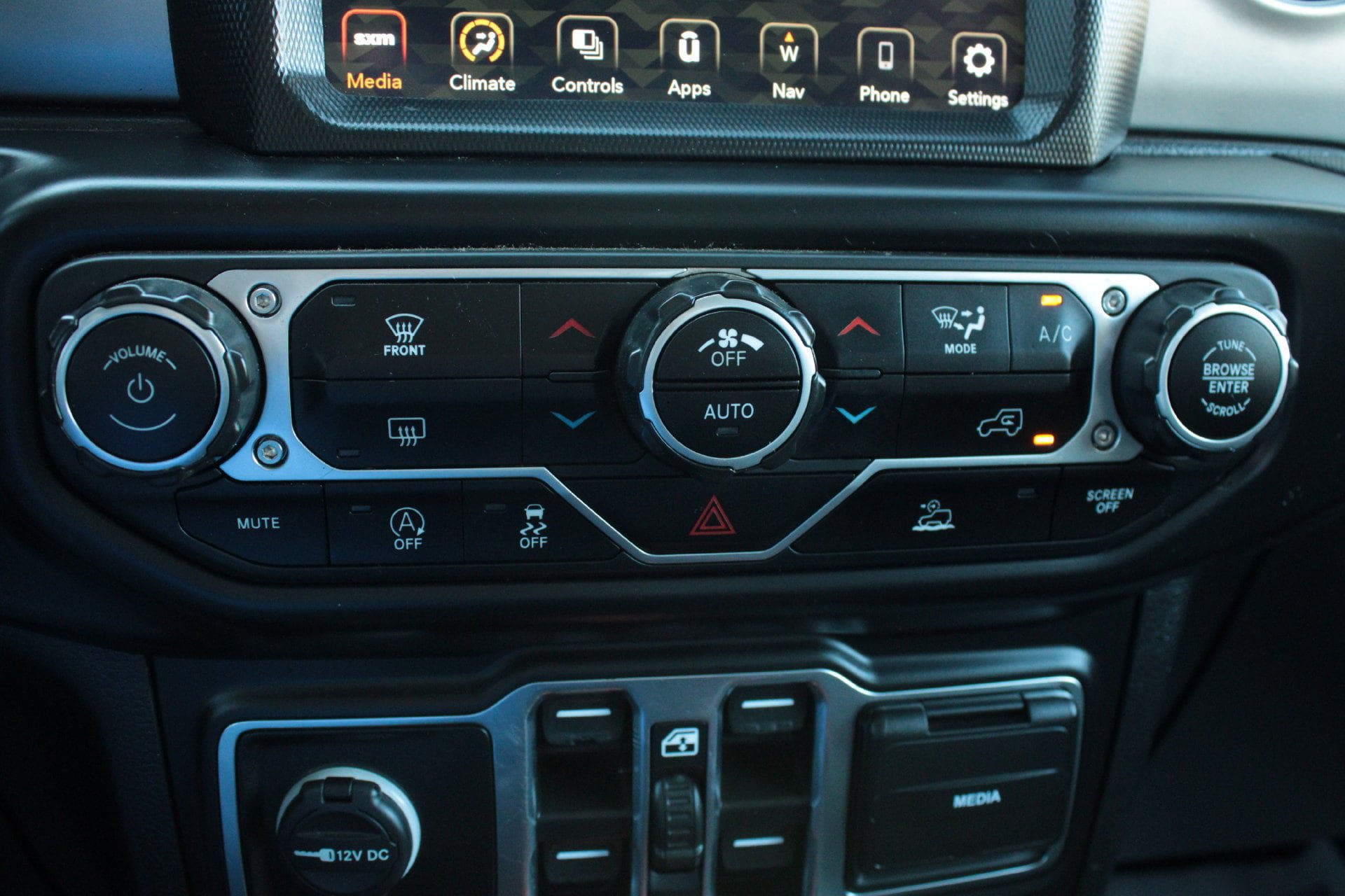 Used 2021 Jeep Gladiator Sport w/ Quick Order Package 24Q 80Th AWD/4WD image 36