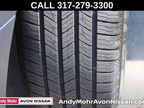 Used 2016 Nissan Frontier SV w/ SV Value Truck Package RWD image 13