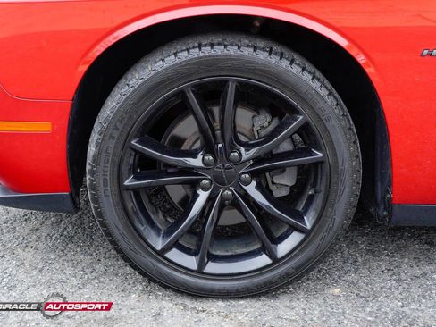 Used 2016 Dodge Challenger R/T w/ Blacktop Package image 13