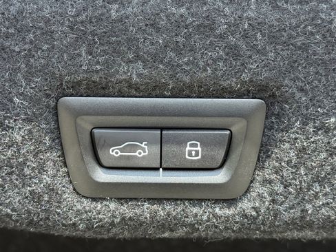 New 2026 BMW M5 w/ Executive Package image 18