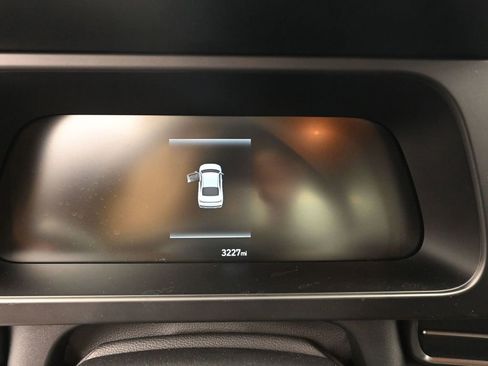 Certified 2025 Hyundai Elantra Sport FWD image 18
