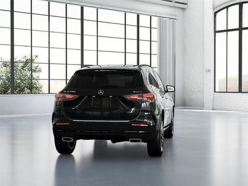 New 2026 Mercedes-Benz GLA 250 4MATIC image 24