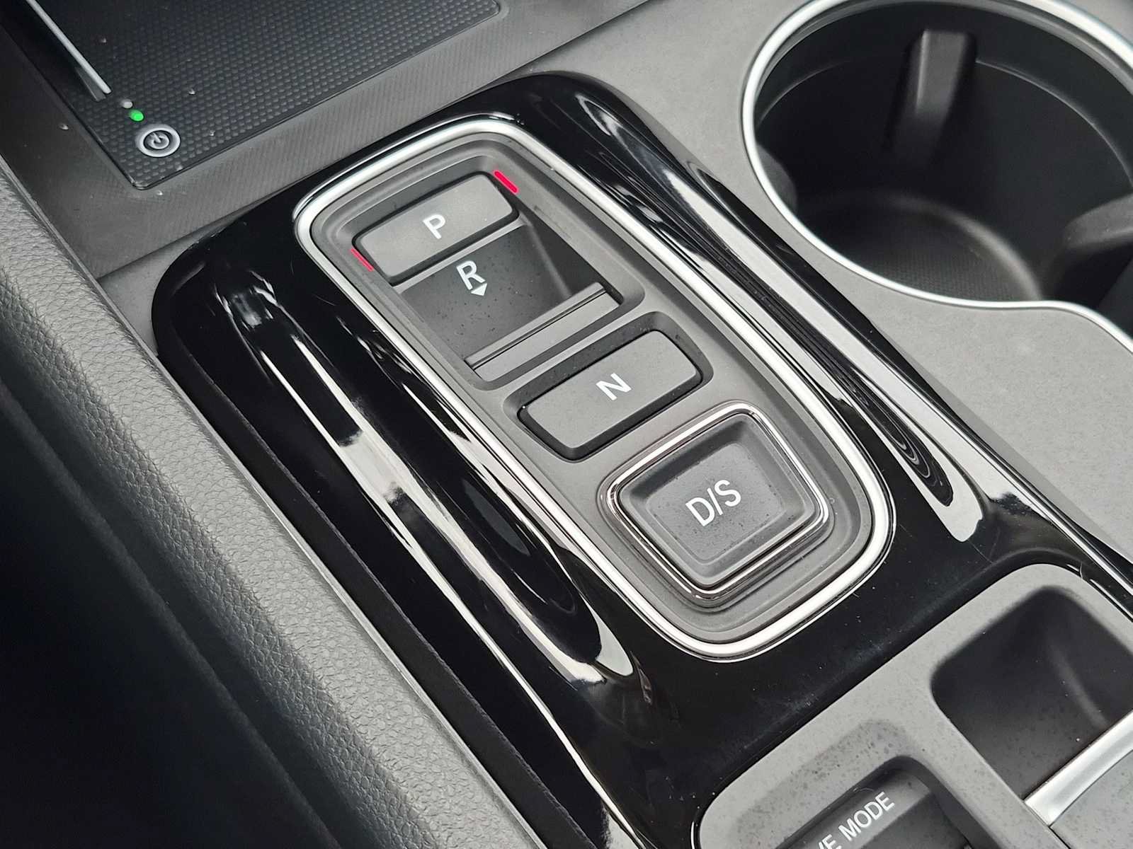 Certified 2024 Honda Pilot Touring image 30