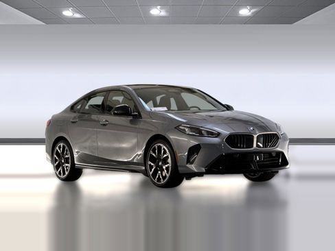 Used 2026 BMW 228i w/ Premium Package FWD image 7