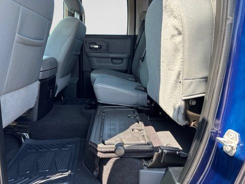 Used 2018 RAM 1500 Big Horn AWD/4WD image 39