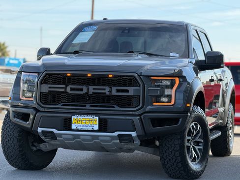 Used 2018 Ford F150 Raptor w/ Equipment Group 802A Luxury image 3