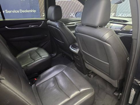 Used 2020 Cadillac XT6 Sport AWD/4WD image 28