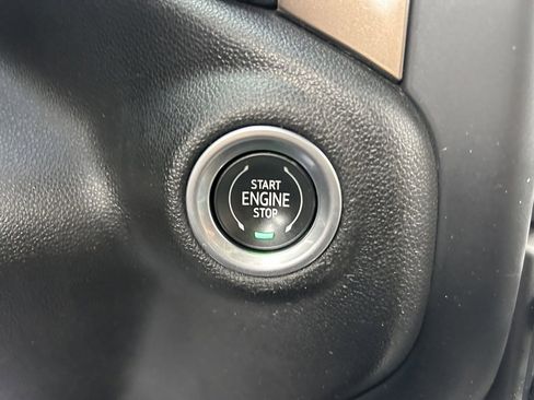 Certified 2022 Chevrolet Silverado 1500 High Country image 39