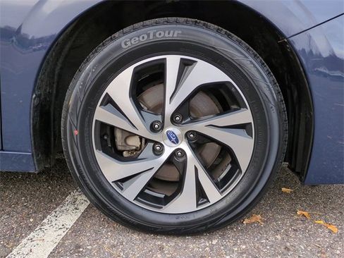Used 2024 Subaru Legacy Premium image 11