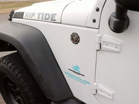 Used 2017 Jeep Wrangler Unlimited Sport w/ Quick Order Package 24S image 8