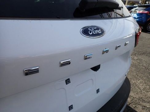 Certified 2023 Ford Escape Active w/ Tech Pack #2 image 6