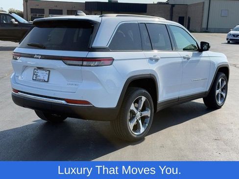 New 2025 Jeep Grand Cherokee Limited AWD/4WD image 3