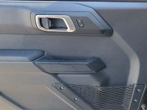 New 2025 Ford Bronco Big Bend w/ Black Diamond Package image 17