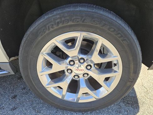 Used 2015 GMC Yukon XL SLT w/ Open Road Package image 27