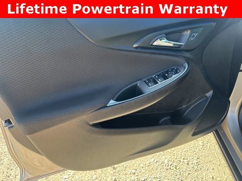 Used 2024 Chevrolet Malibu LT image 22