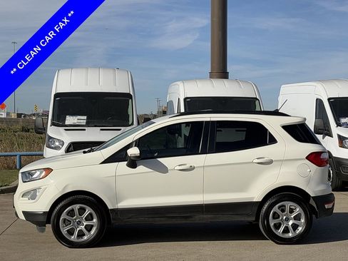 Used 2020 Ford EcoSport SE w/ SE Convenience Package image 3