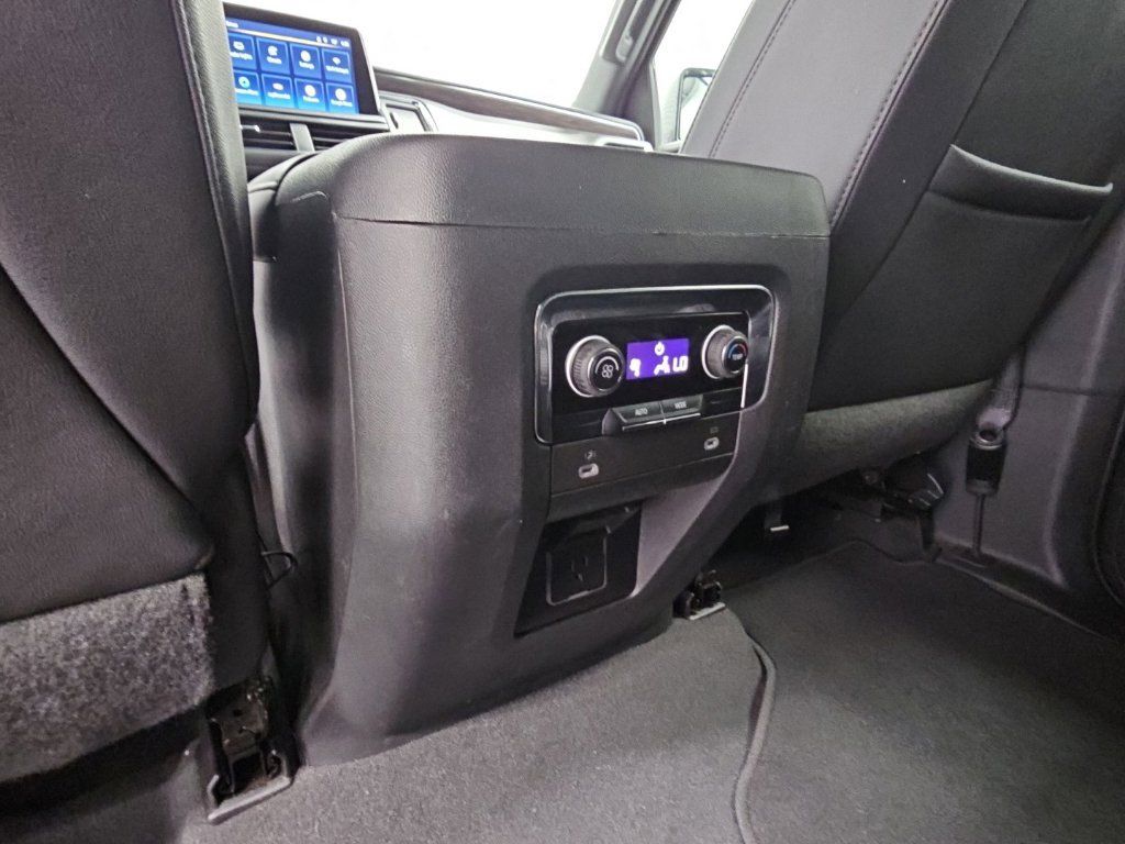 Used 2023 Chevrolet Tahoe LT AWD/4WD image 32