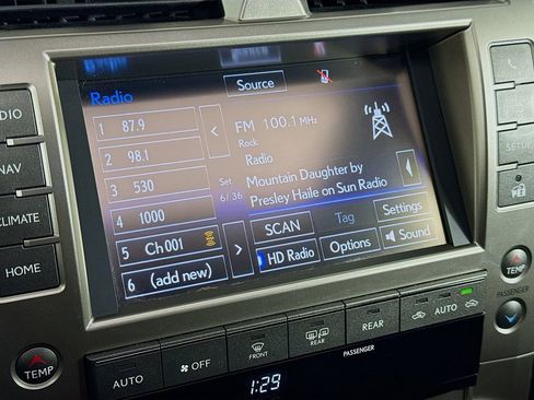 Certified 2020 Lexus GX 460 Premium w/ Premium Package image 15