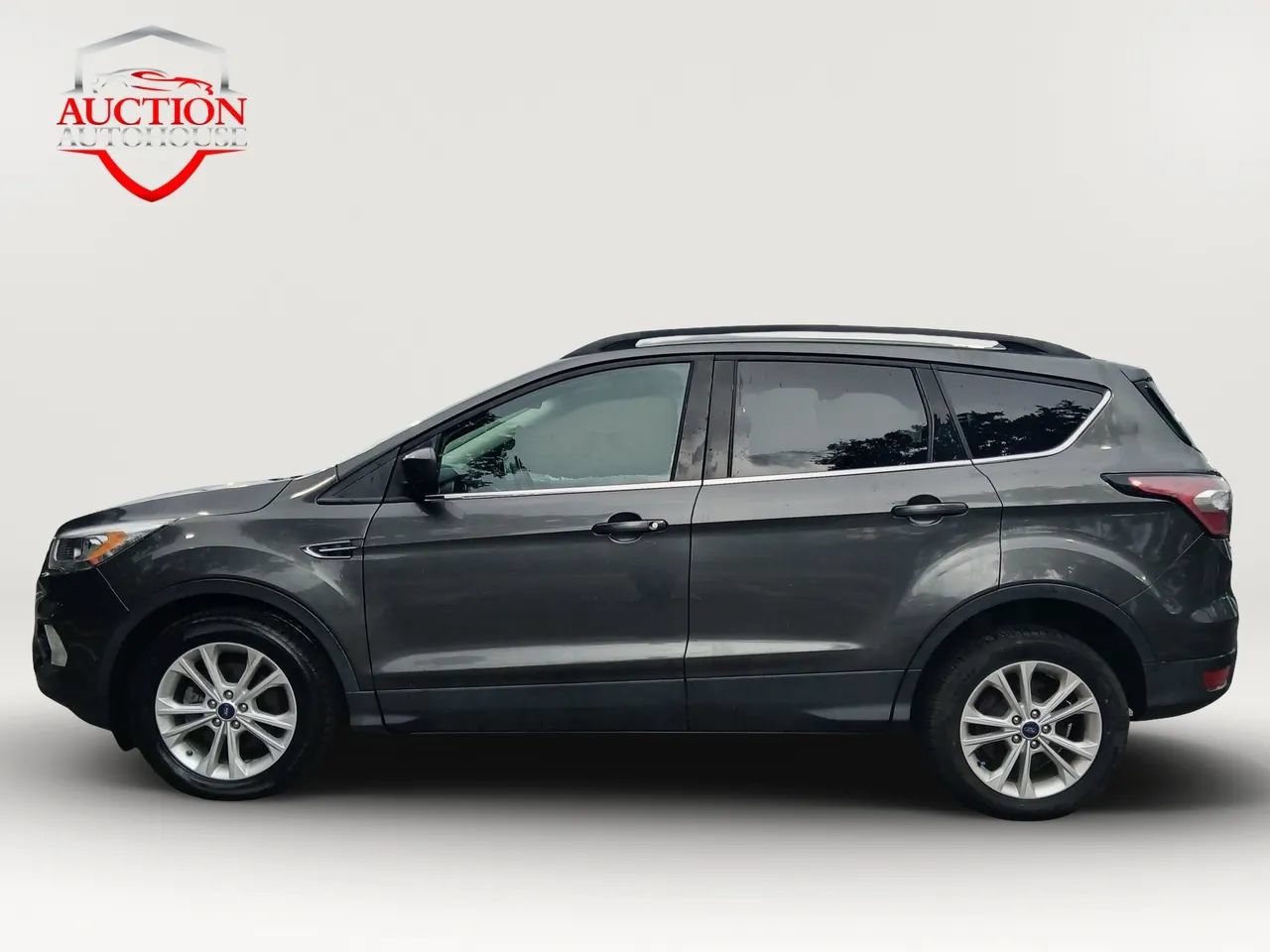 Used 2018 Ford Escape SEL FWD image 8