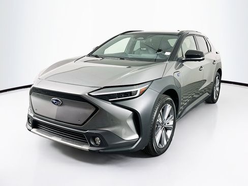 Used 2023 Subaru Solterra AWD image 3