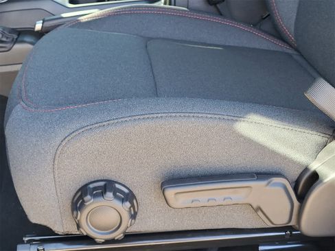 New 2025 Jeep Gladiator Rubicon image 16